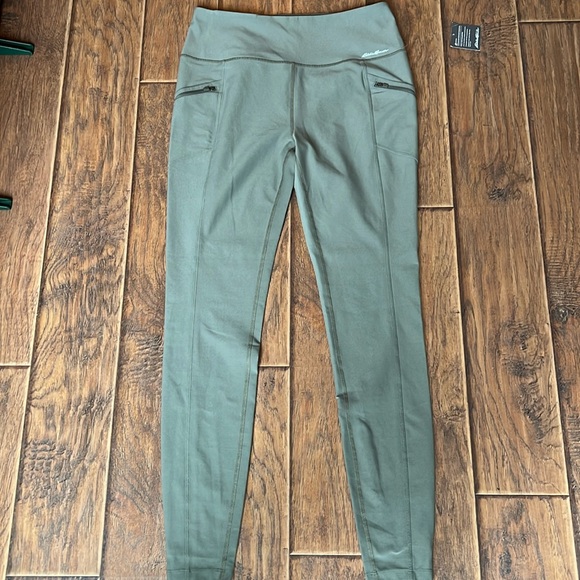 Eddie Bauer Pants - Eddie Bauer high rise forest green thick leggings with pockets size large tall